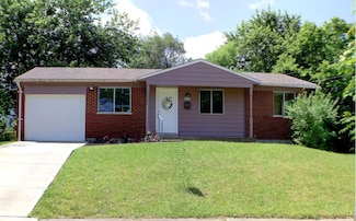 2487 Stockport Ct, Cincinnati, OH 45231