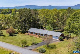77 Sunset Dr, Arrington, VA 22922