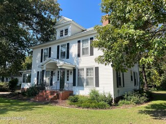 156 Nc Highway 33 W, Chocowinity, NC 27817