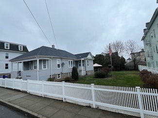 103 Davis St, Fall River, MA 02720