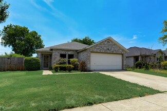 636 Capricorn St, Cedar Hill, TX 75104