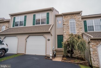 5 Essex Ct, Norristown, PA 19403