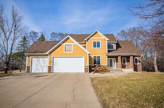 12390 9th St N, Lake Elmo, MN 55042