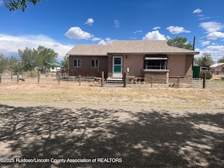 1008 5th St, Carrizozo, NM 88301
