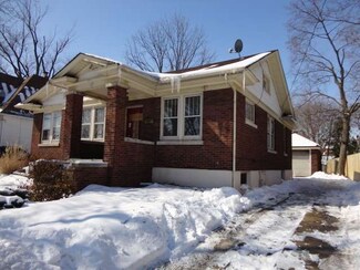 528 Ryerson Ave, Elgin, IL 60123