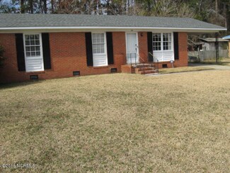 122 Brookfield Dr, Wilmington, NC 28405