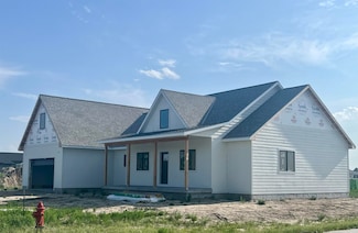 809 A Ave, Axtell, NE 68924