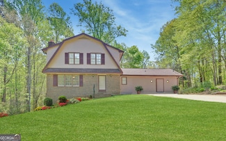 186 Foxdale Dr, Toccoa, GA 30577