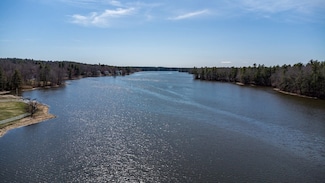 73 Spur Rd, Dover, NH 03820