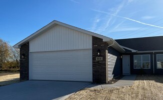8649 Madison St, Merrillville, IN 46410