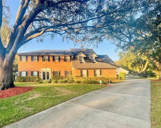 5171 Deeson Pointe Ct, Lakeland, FL 33805