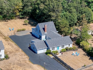 343 Sanford Rd, Wells, ME 04090