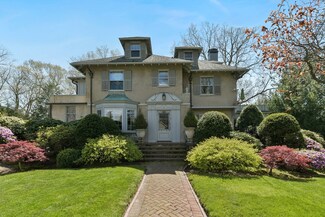 37 Somerset Rd, Lexington, MA 02420