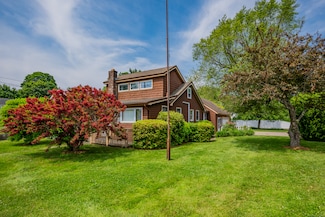 1 Hartford Ave, Old Saybrook, CT 06475