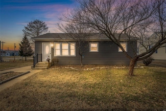 525 Larose St, Ste. Genevieve, MO 63670