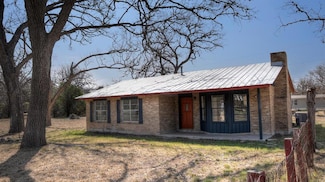 311 Patterson Creek Rd, Leakey, TX 78873