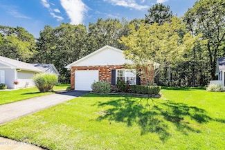 9 Whitney Ct, Brick, NJ 08724