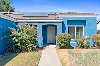 2404 E El Paso Ave, Fresno, CA 93720