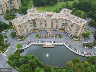 3330 N Leisure World Blvd, Silver Spring, MD 20906