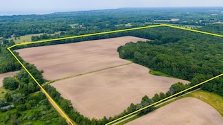 19701 Kluver Rd, Grand Beach, MI 49117