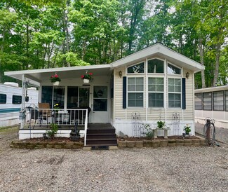 1 Robinson Way Unit A149, Kennebunk, ME 04043