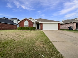 6020 Maple Leaf Dr, Arlington, TX 76017
