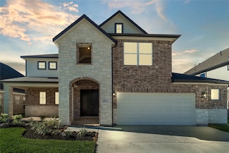 4718 Whisperwood Dr, Rosenberg, TX 77471