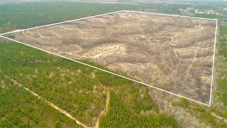 645 Flint Rd, Fitzgerald, GA 31750