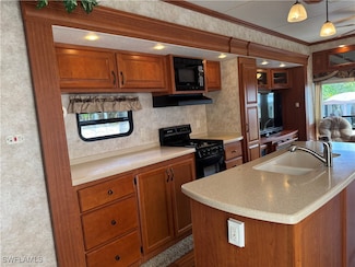 69 Kumquat Ln Unit 192, Naples, FL 34114
