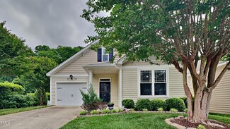 27 Saxon Ct, Clayton, NC 27527