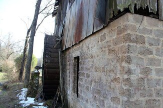 000 Sheffey Town Rd, Max Meadows, VA 24360