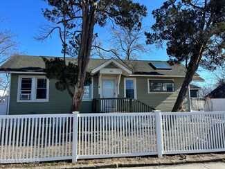 100 Highland Blvd, Keansburg, NJ 07734
