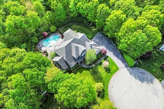30 James Massey Ln, Stoughton, MA 02072