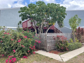 35 Crossings Cir Unit F, Boynton Beach, FL 33435