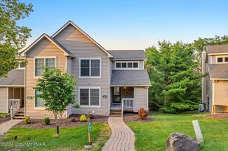 353 Juniper Ct, Tannersville, PA 18372
