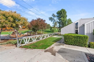 2 Autumn Hill Ln, Laguna Hills, CA 92653