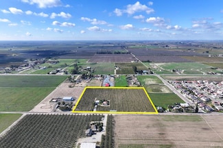 12615 S Mitchell Ave, Selma, CA 93662