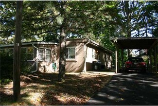 4650 S Berkey Southern Rd, Swanton, OH 43558