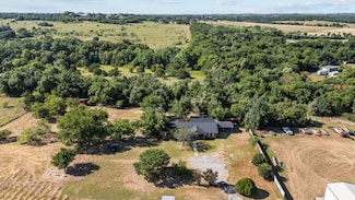 150 Sandlin Ct, Springtown, TX 76082