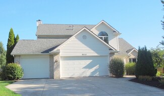 9515 Bear Creek Ct, Leo, IN 46765