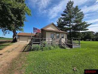31169 170th St, Huntley, MN 56047