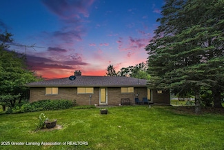 13433 S Grange Rd, Eagle, MI 48822