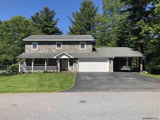 24 Heinrick Cir, Queensbury, NY 12804