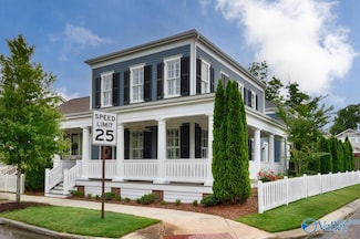 74 Hillcrest Ave NW, Huntsville, AL 35806