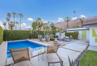 1529 S Calle Palo Fierro, Palm Springs, CA 92264