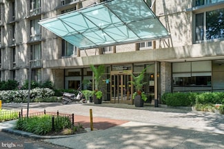 950 25th St NW Unit 525N, Washington, DC 20037