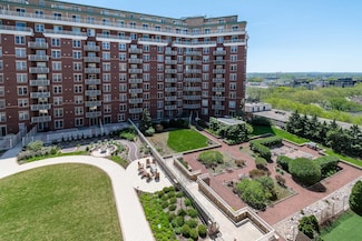 333 W Mifflin St Unit 1163, Madison, WI 53703