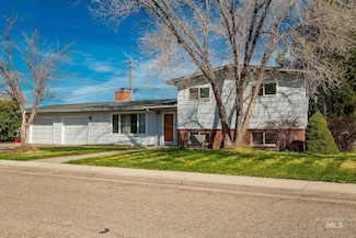 420 E 12th N, Mountain Home, ID 83647