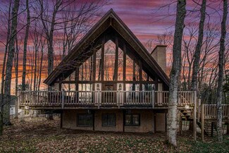 210 Stags Run Unit 3 and 1/2 of 4, Harbor Springs, MI 49740