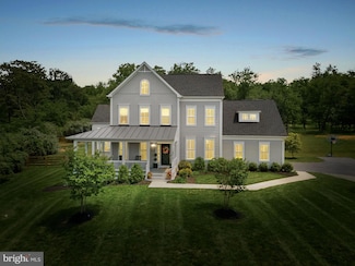 18210 Presidio Place, Round Hill, VA 20141